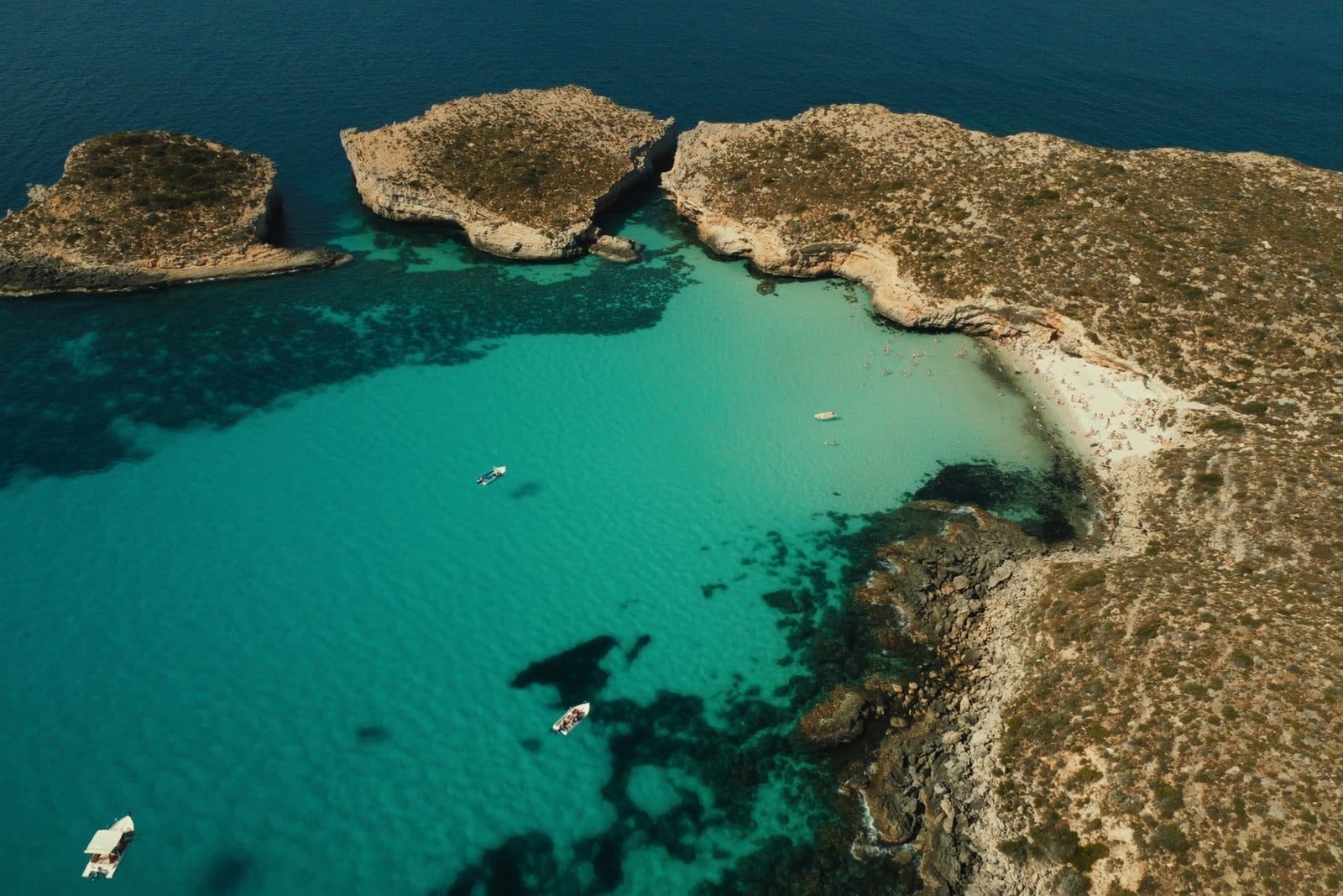 Blue Lagoon, Comino, Malta — turquoise waters